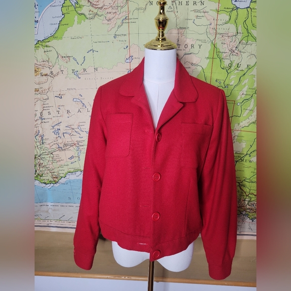 Bridgewater Classic Jackets & Blazers - Women's Bridgewater Classic 100% Wool Long Sleeve Cropped Red Jacket Size10